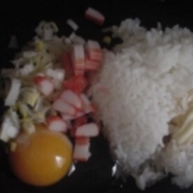マヨ 麺つゆで 卵カニカマネギ炒飯 レシピ 作り方 By デブネコたん W ノ 楽天レシピ マヨ 麺つゆで 卵カニカマネギ炒飯 レシピ 作り方 By デブネコたん W ノ 楽天レシピ